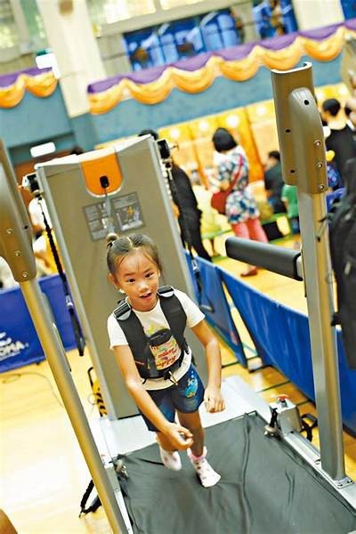 郫都小学的体育器材有哪些？，小学体育器材标准配备